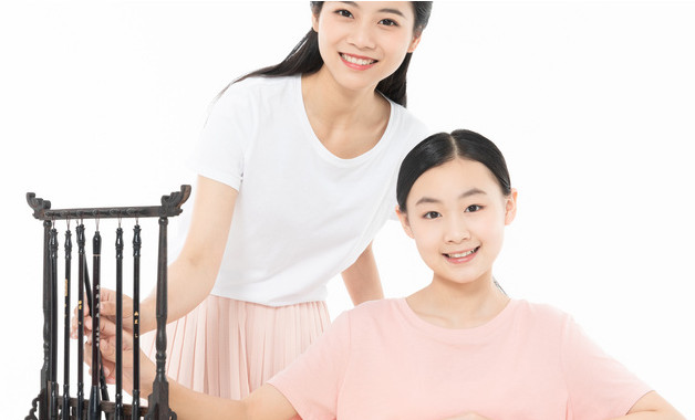 領導干部違規插手干預工程建設和礦產開發專項整治自查自糾報告