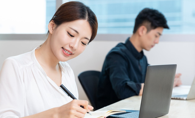 企業(yè)工作報(bào)告
