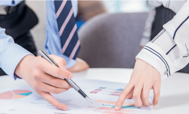 高級咨詢顧問/項目經理財務咨詢方向崗位職責要求（8篇范文）