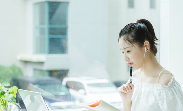 2024年5月區人大代表年終述職報告十二篇